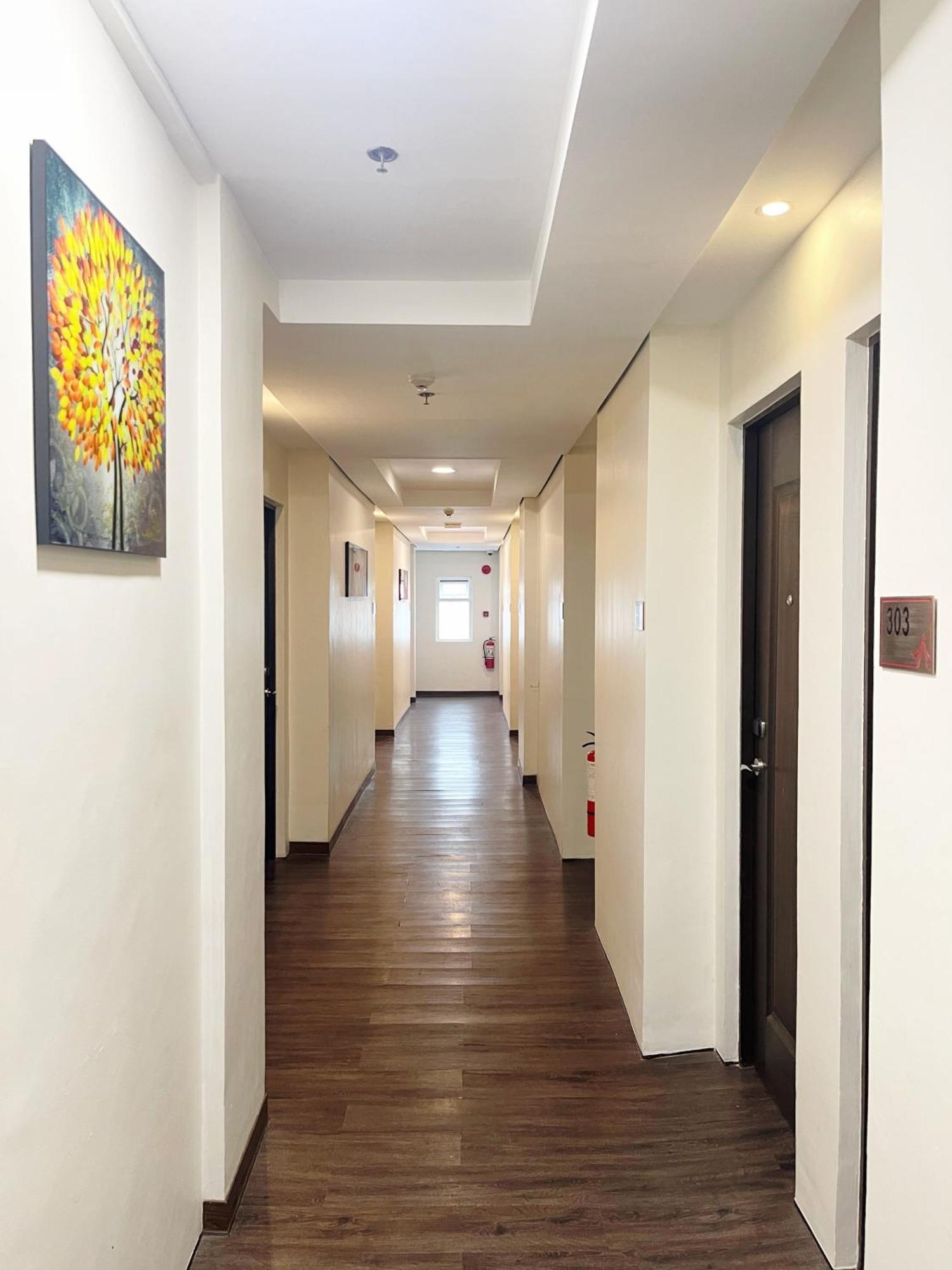 Airo Hotel Manila Bagian luar foto